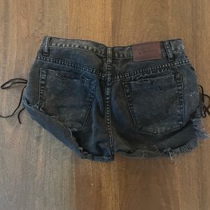 One teaspoon bandit low rise acid wash shorts